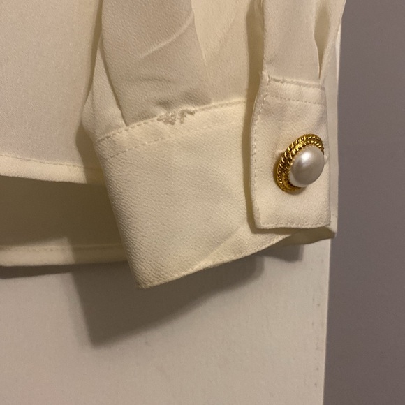 SK & Company Vintage Women’s Long Sleeve Button Down Blouse - Picture 8 of 10